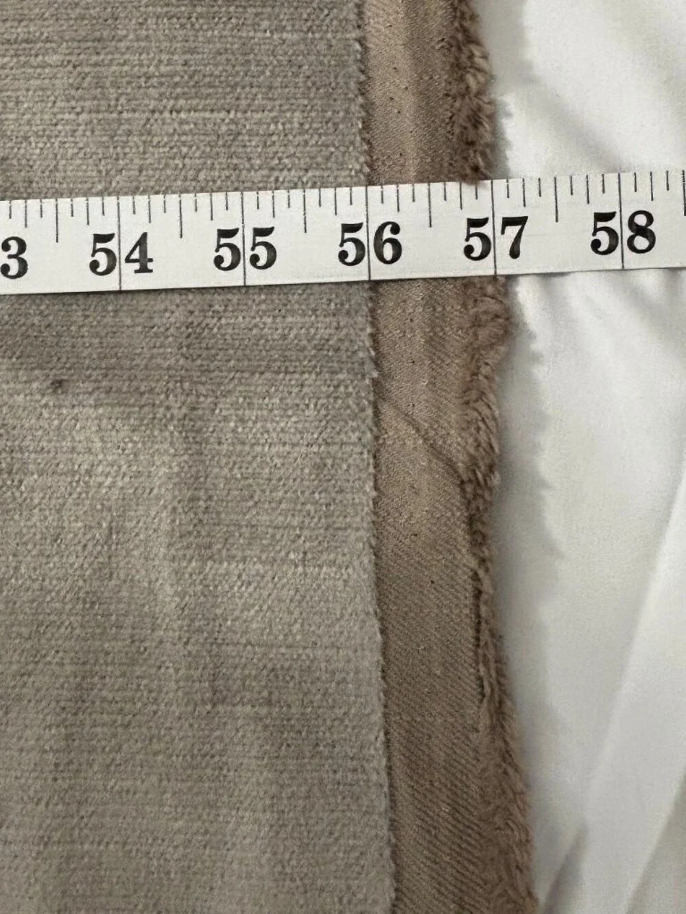 DONGHIA Ginger Mohair Velvet Fabric 10126-009 Swing Silver MSRP $5178 Luxury 6Y
